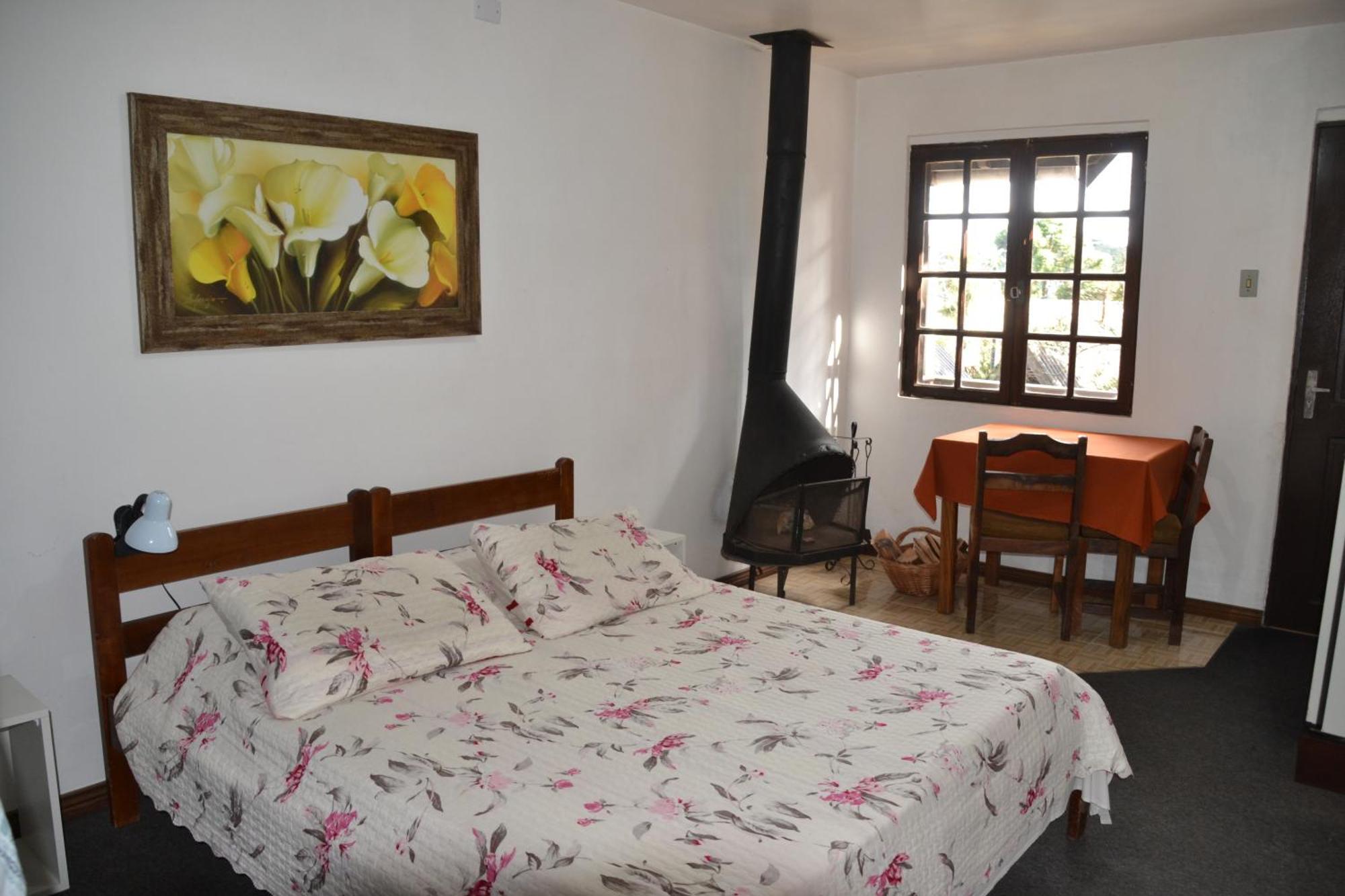 Hotel Pousada Dos Pinheiros Canela Luaran gambar